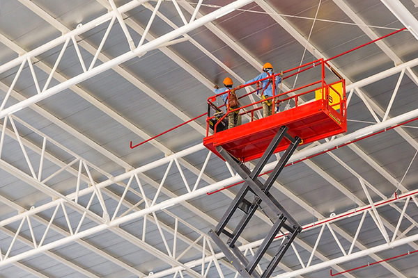 locação de plataformas elevatórias