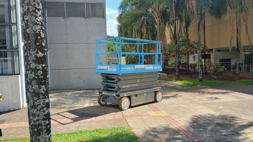 plataforma tesoura eletrica sorocaba